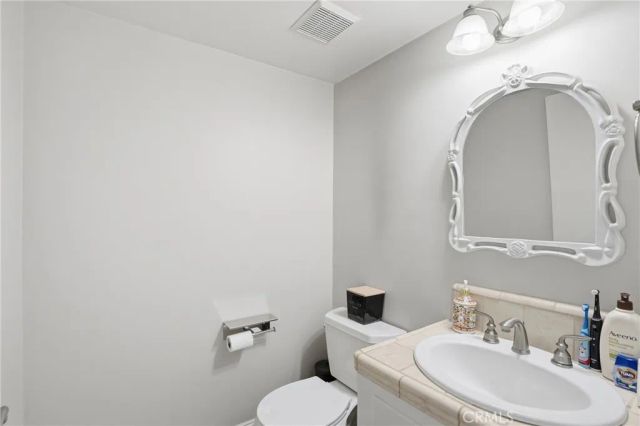 275 Meadowbrook Drive, Santa Maria, CA 93455