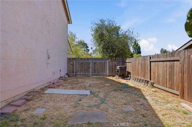 275 Meadowbrook Drive, Santa Maria, CA 93455