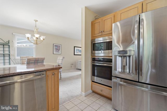830 DAVISVILLE RD, Warminster, PA 18974
