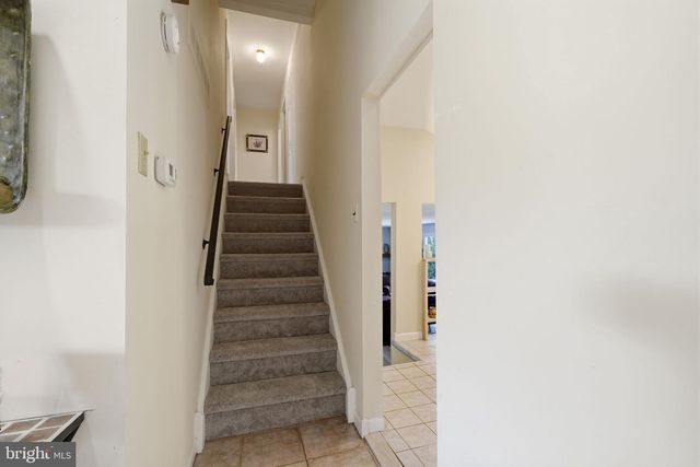 830 DAVISVILLE RD, Warminster, PA 18974