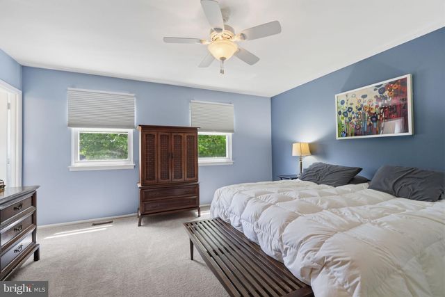 830 DAVISVILLE RD, Warminster, PA 18974