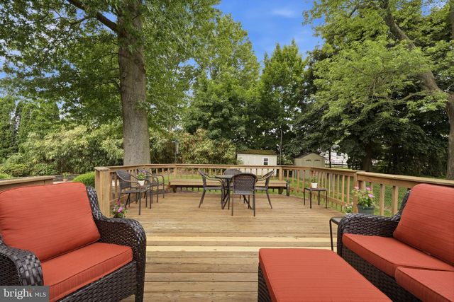 830 DAVISVILLE RD, Warminster, PA 18974