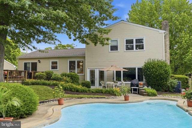 830 DAVISVILLE RD, Warminster, PA 18974