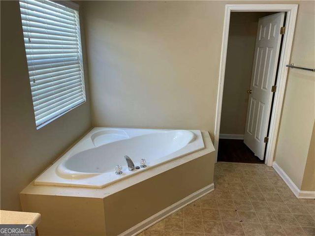 1705 New Orleans Way, Mcdonough, GA 30252