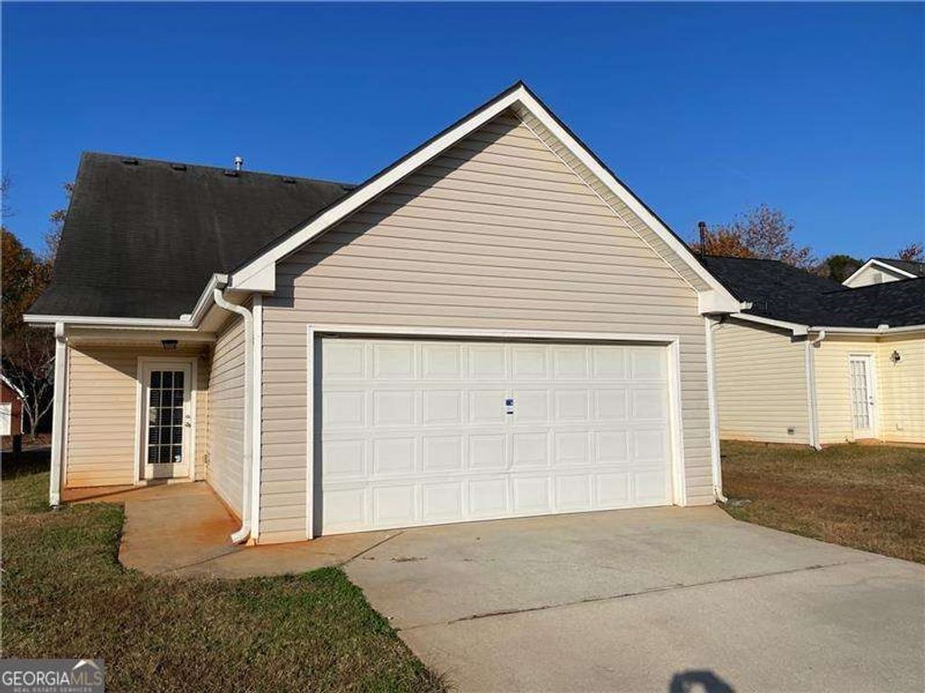 1705 New Orleans Way, Mcdonough, GA 30252