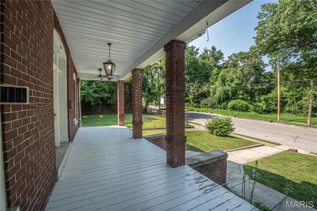 1215 Union Street, Alton, IL 62002