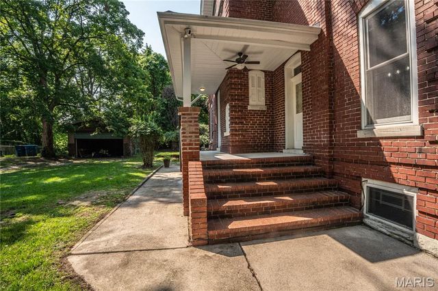 1215 Union Street, Alton, IL 62002