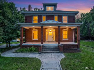 1215 Union Street, Alton, IL 62002