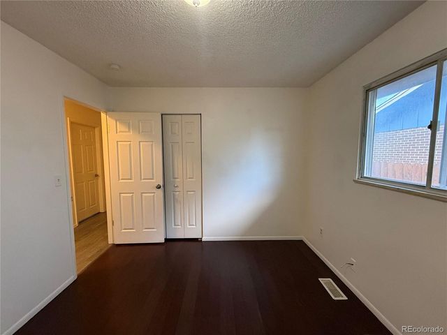 12076 E Montana Place, Aurora, CO 80012