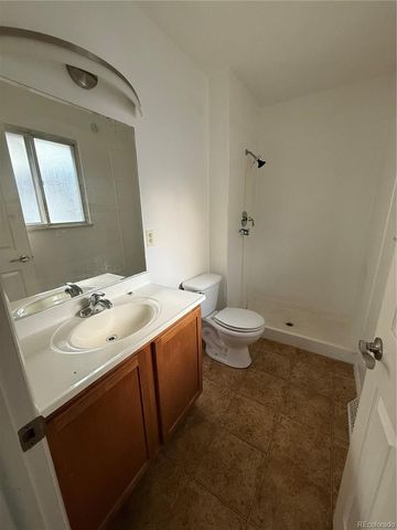 12076 E Montana Place, Aurora, CO 80012