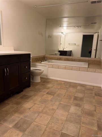 12076 E Montana Place, Aurora, CO 80012