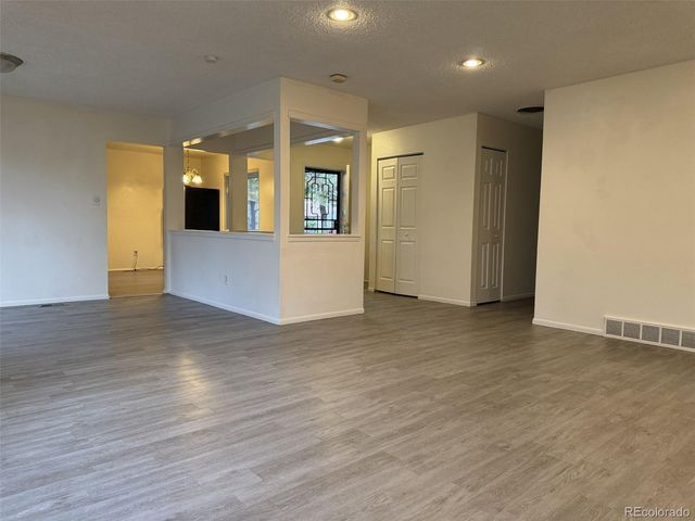 12076 E Montana Place, Aurora, CO 80012