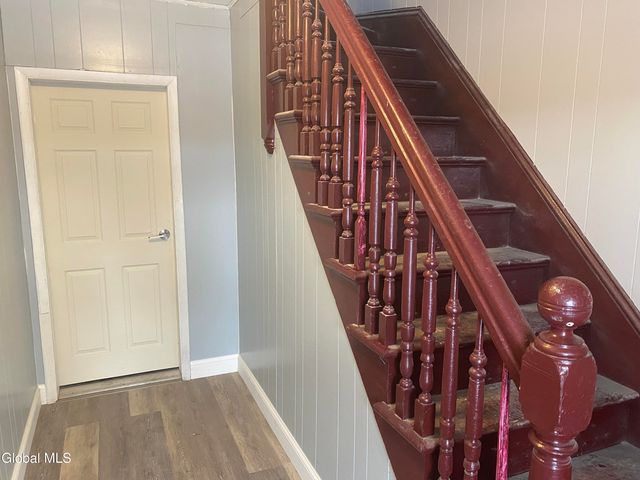 609 Bluff Avenue, Schenectady, NY 12303