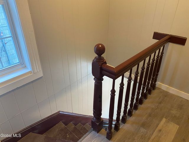 609 Bluff Avenue, Schenectady, NY 12303