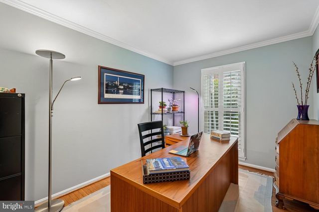 11423 ORCHARD GREEN CT, Reston, VA 20190