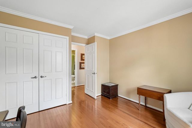 11423 ORCHARD GREEN CT, Reston, VA 20190
