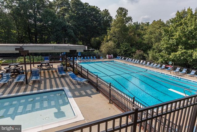 11423 ORCHARD GREEN CT, Reston, VA 20190