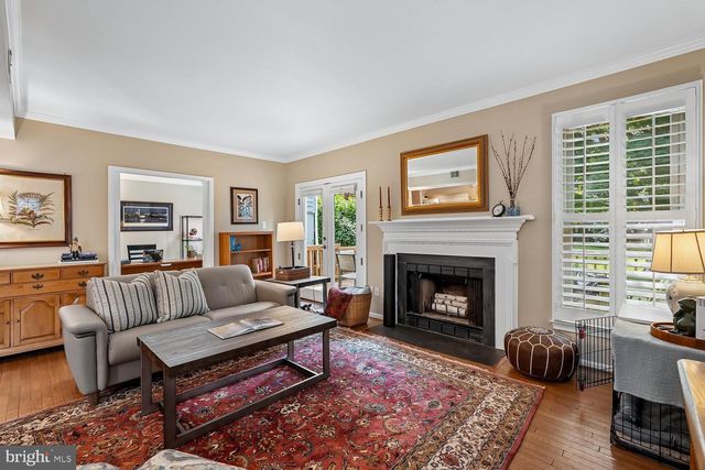 11423 ORCHARD GREEN CT, Reston, VA 20190
