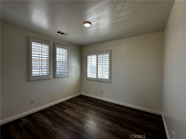 7617 Potter Valley Drive, Eastvale, CA 92880