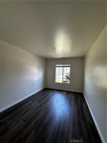 7617 Potter Valley Drive, Eastvale, CA 92880