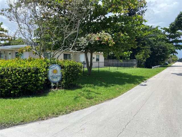 1739 SW 28th Ter, Fort Lauderdale, FL 33312