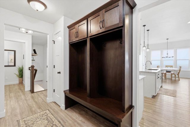 N9376 DUSTY DRIVE, Appleton, WI 54915