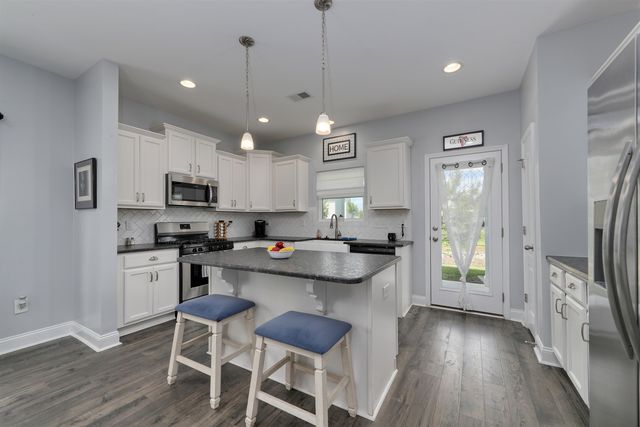 249 Astoria Park Loop, Conway, SC 29526