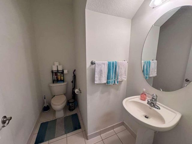 2812 Eagle Rock Circle 906, West Palm Beach, FL 33411