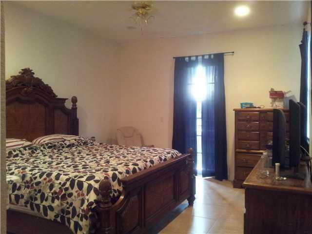 2812 Eagle Rock Circle 906, West Palm Beach, FL 33411