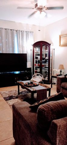 2812 Eagle Rock Circle 906, West Palm Beach, FL 33411