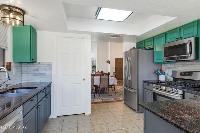 7979 E Maggie Court, Tucson, AZ 85715