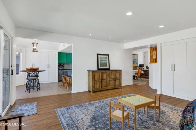 7979 E Maggie Court, Tucson, AZ 85715