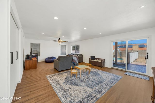 7979 E Maggie Court, Tucson, AZ 85715