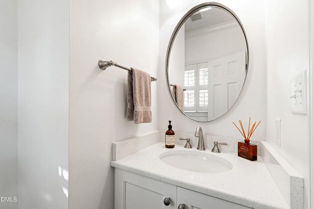 6840 Gloucester Road, Raleigh, NC 27612