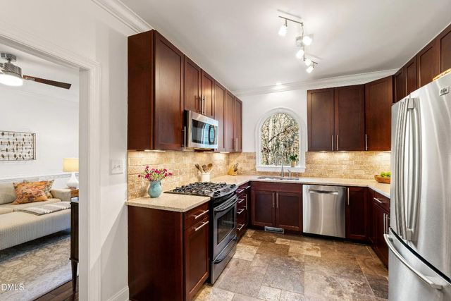 6840 Gloucester Road, Raleigh, NC 27612