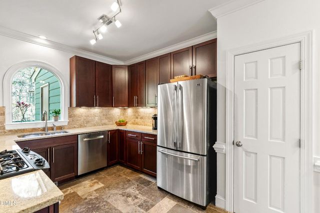 6840 Gloucester Road, Raleigh, NC 27612