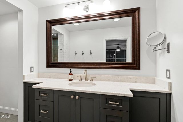 6840 Gloucester Road, Raleigh, NC 27612