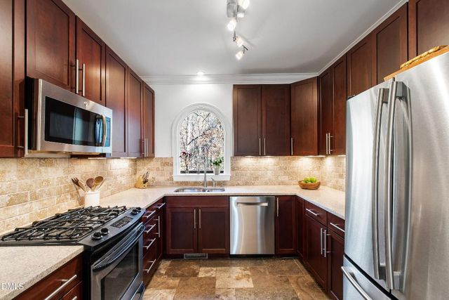 6840 Gloucester Road, Raleigh, NC 27612