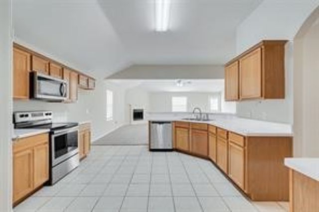 1152 Galicia Lane, Dallas, TX 75217