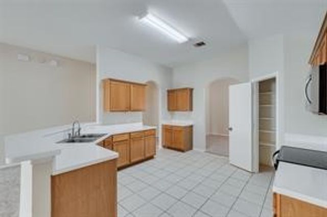 1152 Galicia Lane, Dallas, TX 75217