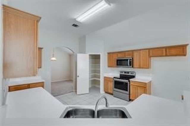 1152 Galicia Lane, Dallas, TX 75217