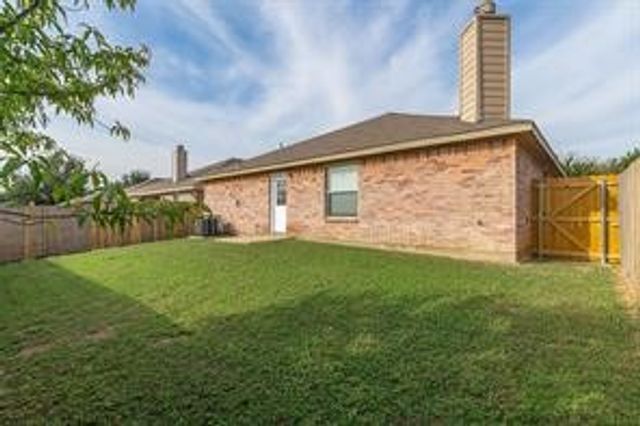 1152 Galicia Lane, Dallas, TX 75217