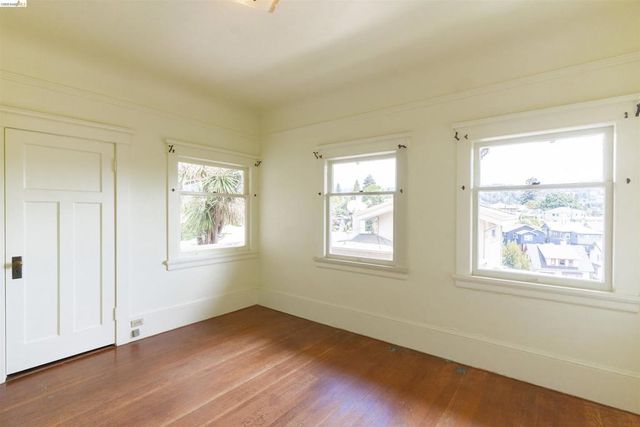 478 Jean St, Oakland, CA 94610