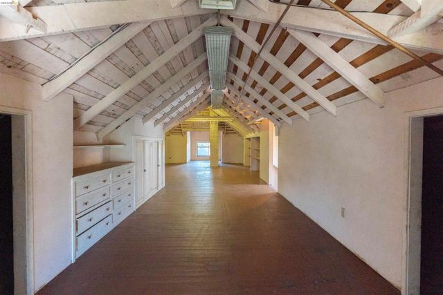 478 Jean St, Oakland, CA 94610