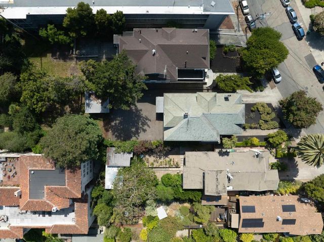 478 Jean St, Oakland, CA 94610