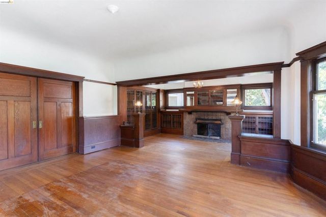 478 Jean St, Oakland, CA 94610