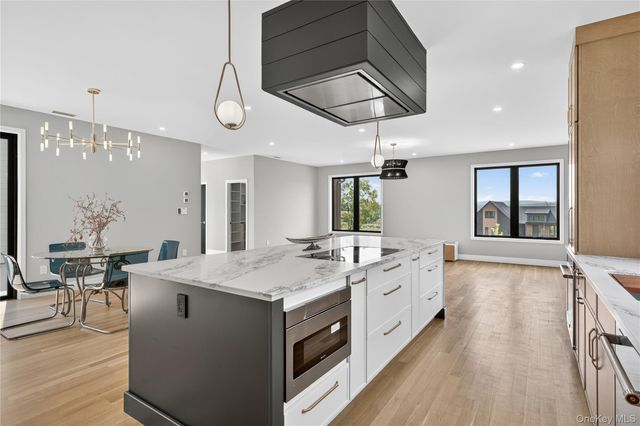 4 Warwick Isle Boulevard, Pine Island, NY 10969