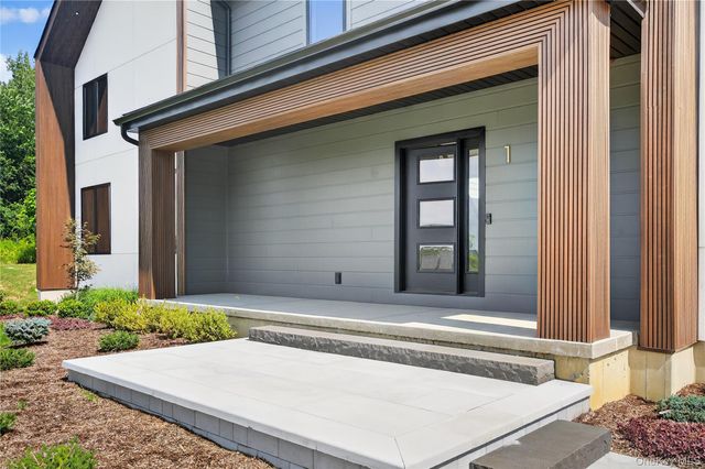 4 Warwick Isle Boulevard, Pine Island, NY 10969