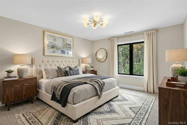 4 Warwick Isle Boulevard, Pine Island, NY 10969