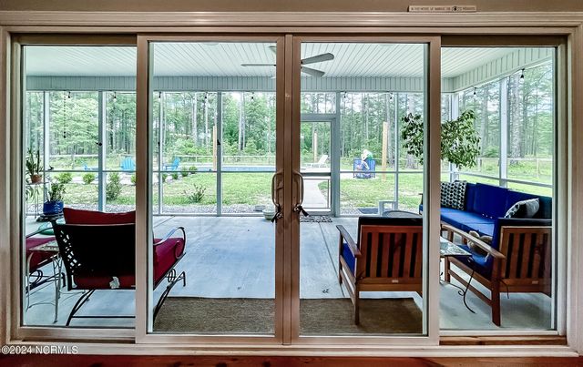 1005 Youngs Road, Vass, NC 28394